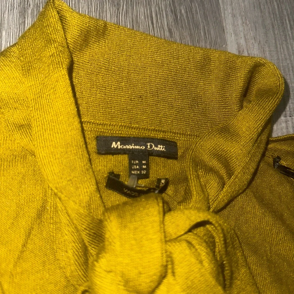 Massimo Dutti Mustard Long Sleeve Blouse - Picture 2 of 5